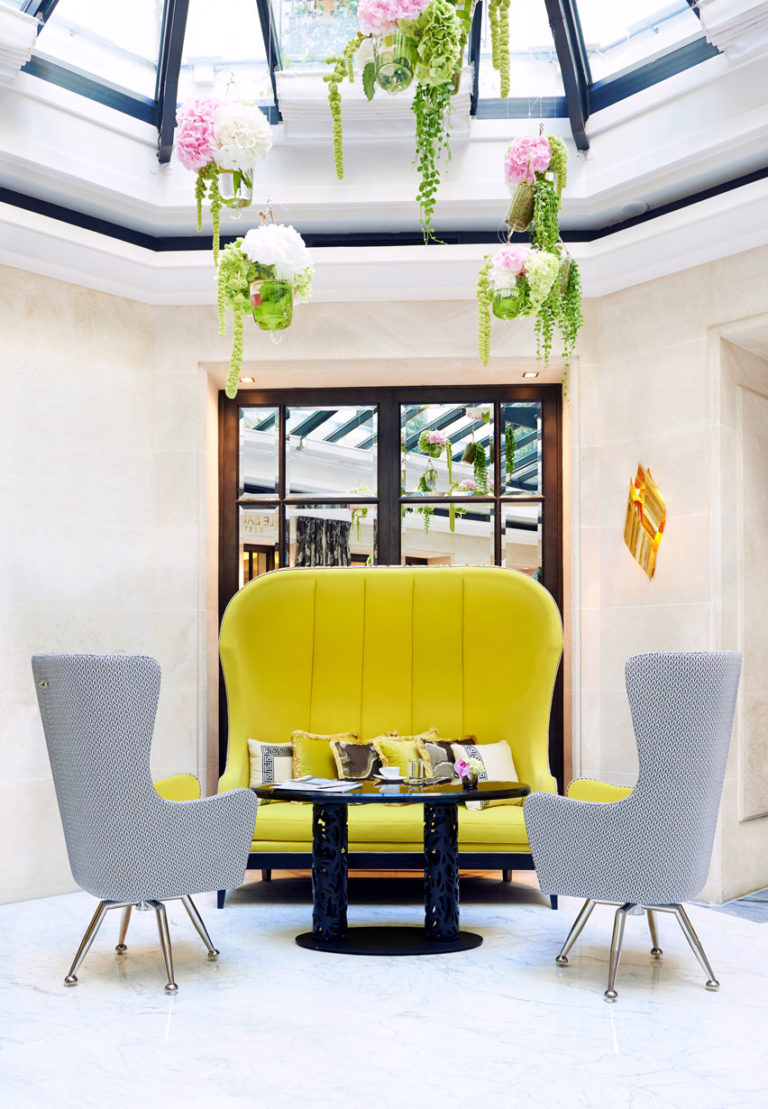 hotel-burgundy-verriere-fauteuil